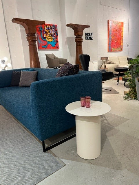 Freistil 154 Side Table in Cream Color with Freistil by Rolf Benz 160 Sofa in setting