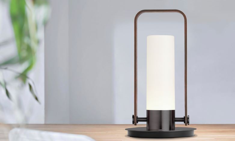 LUNA Portable LED Lantern rechargeable table lamp with handle