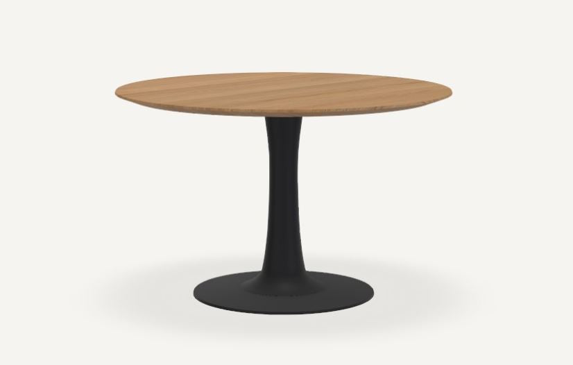 Leolux Columna round dining table oiled solid oak column base