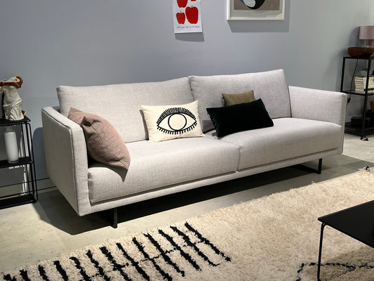 Freistil Rolf Benz 133 One-Piece Sofa in Light Grey Fabric with Black Metal Tube Legs