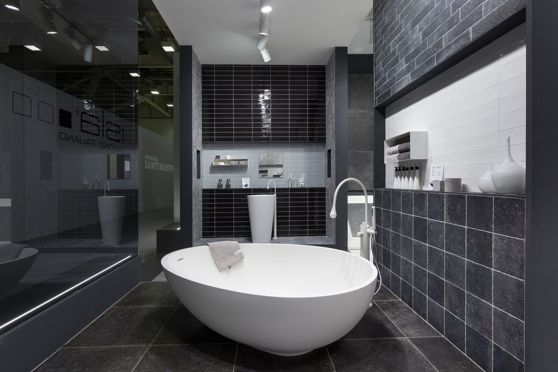 Mastella Vov Freestanding Bathtub in white Cristalplant in  a contemporary designer bathroom