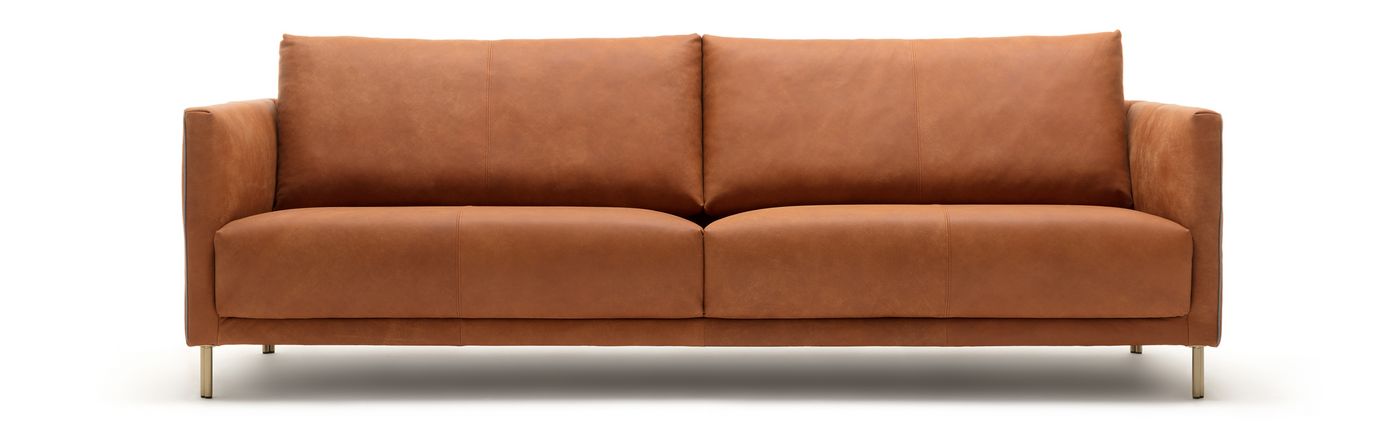 Freistil - Rolf Benz 133 sofa in cognac leather with double steel legs in pearl gold finish