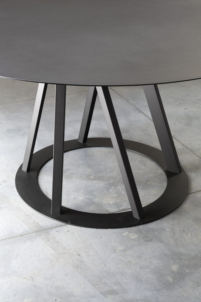 Italian Designer Dining Table from Zeus circular dining table round metal dining table