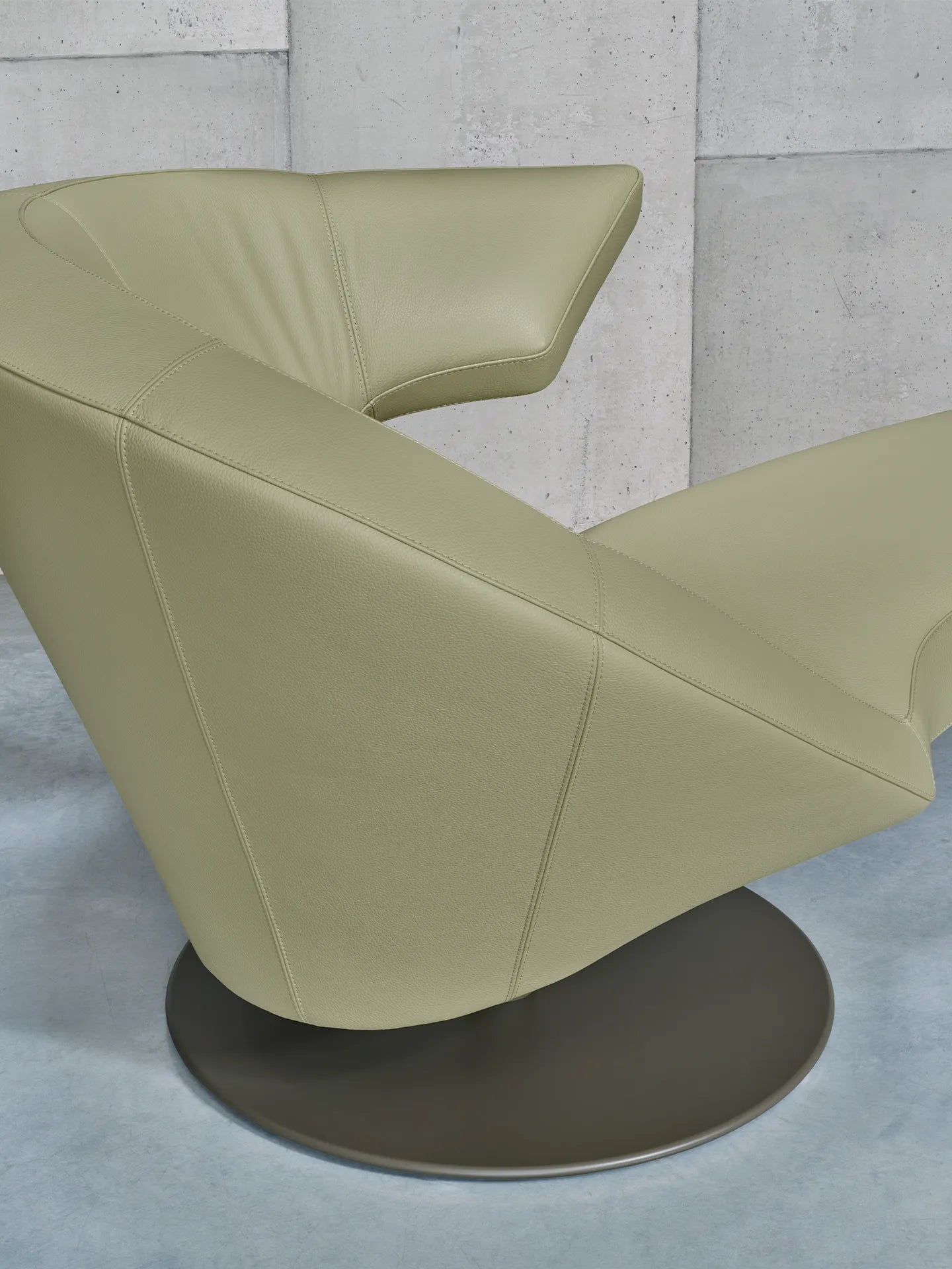 Leolux Parabolica Swivel Lounge Chair Lounger