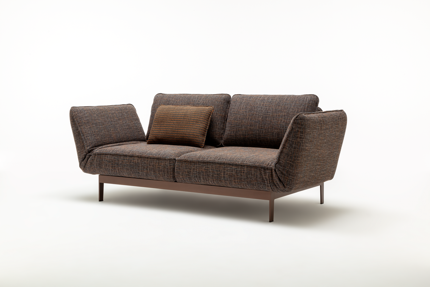 Rolf Benz Mera Sofa with reclining backs and footrests in brown fabric