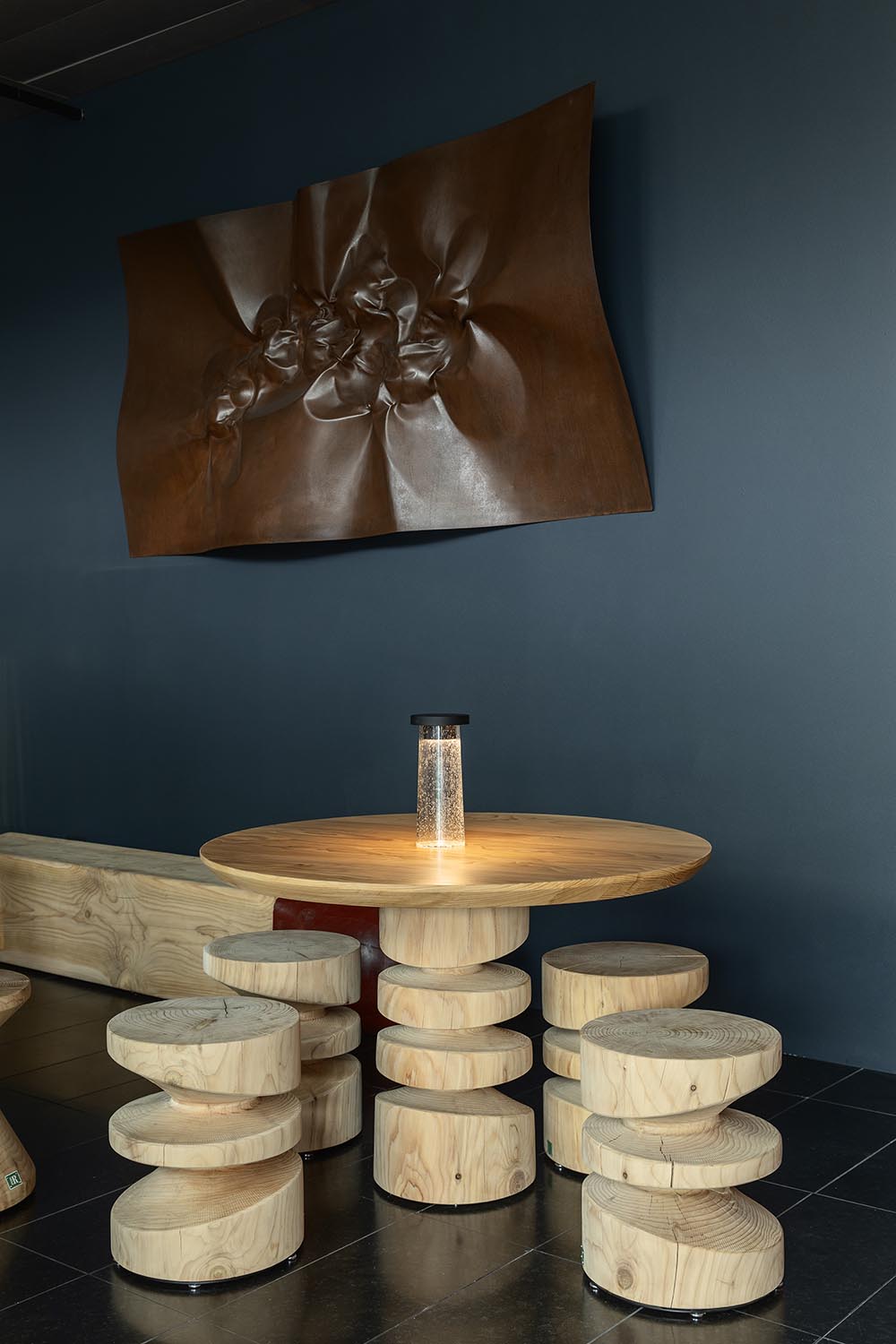 Riva 1920 Tornado Round Dining Table