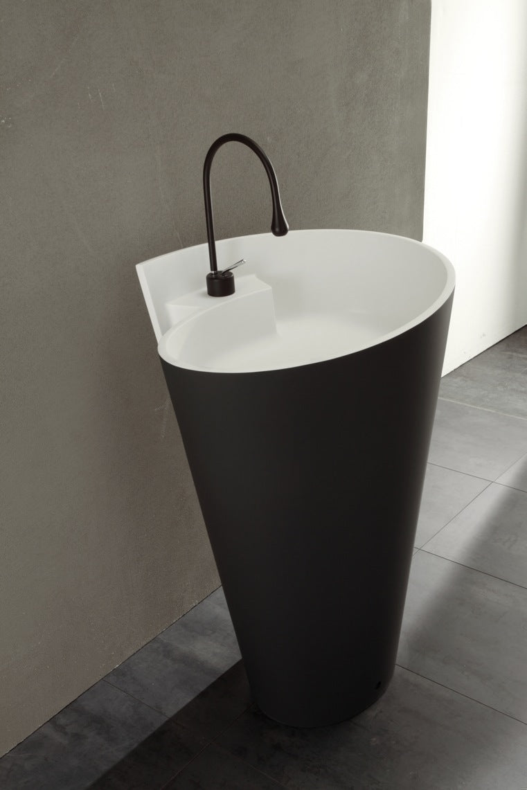 Mastella Kon Floor Standing Basin in bicolor cristalplant in a contemporary Italian designer bathroom
