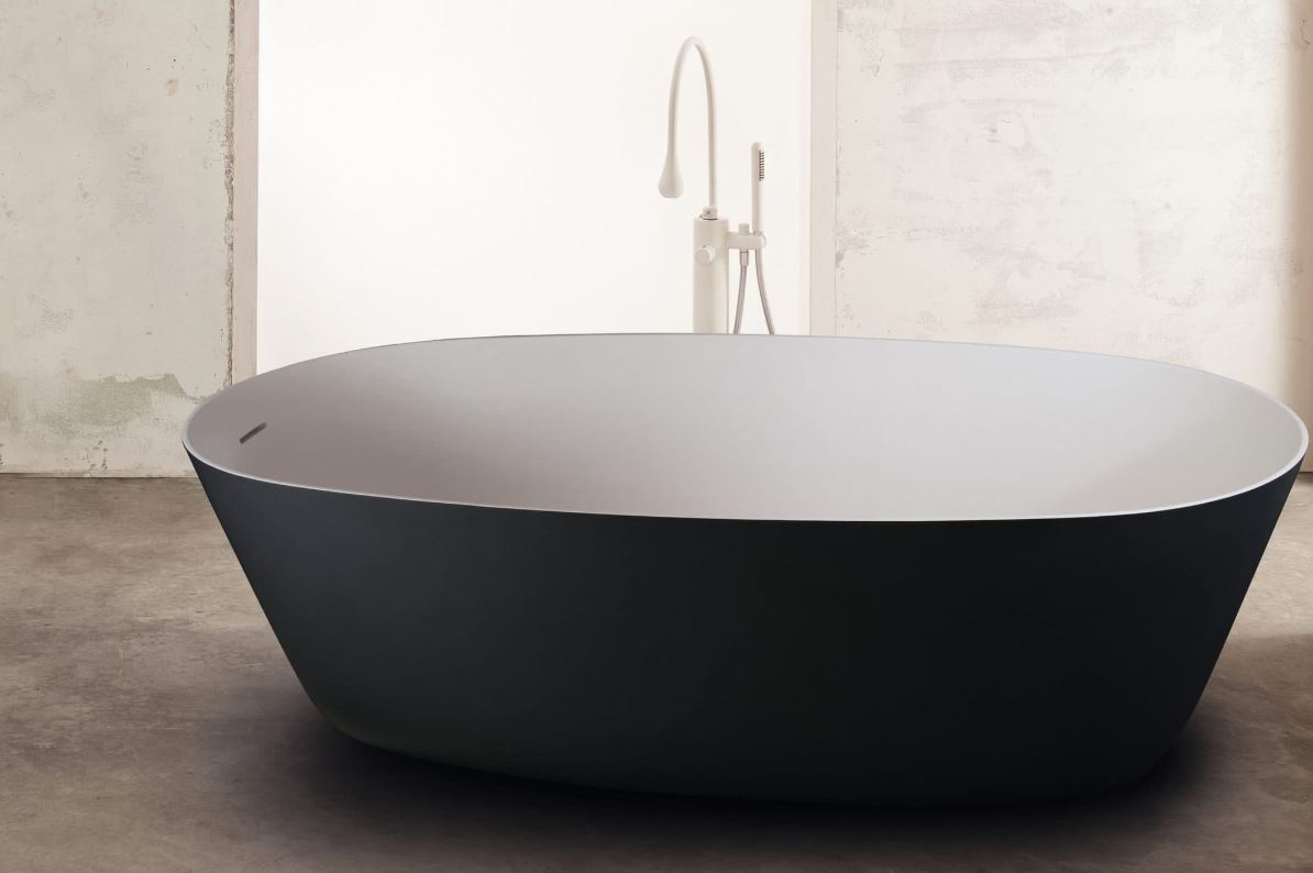 Mastella For You Freestanding Bathtub in bicolor cristalplant in a contemporary designer bathroom